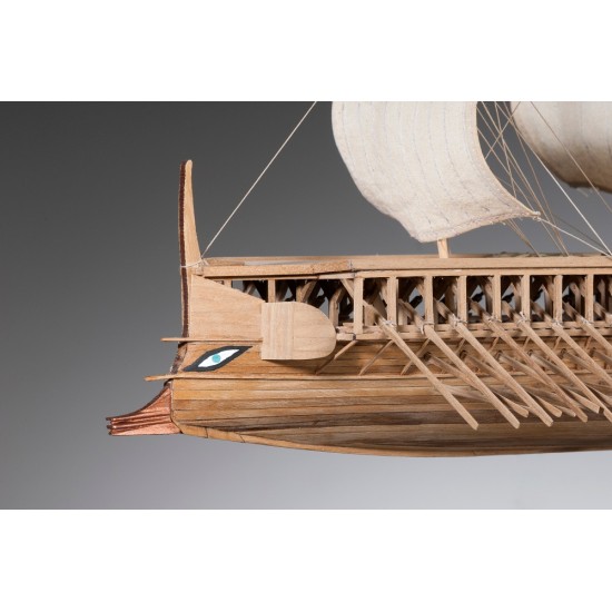 D004  Greek Trireme (1:72)