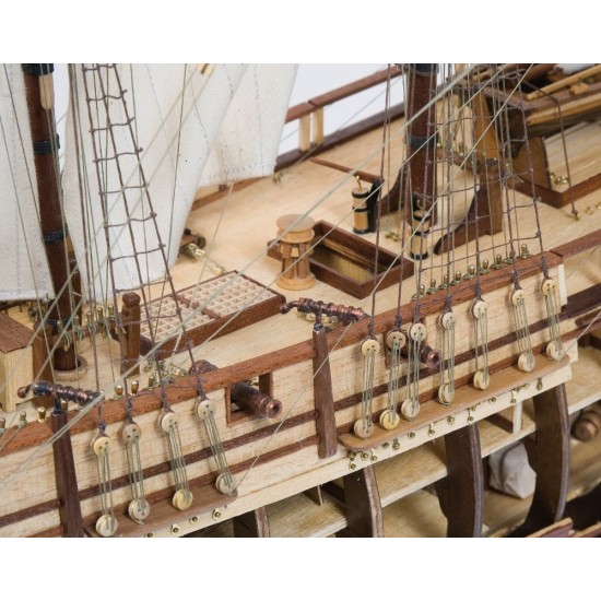 14006 HMS Bounty