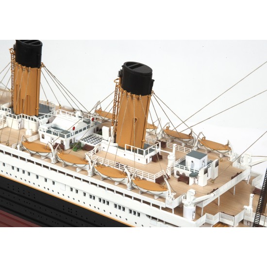 14009 RMS Titanic