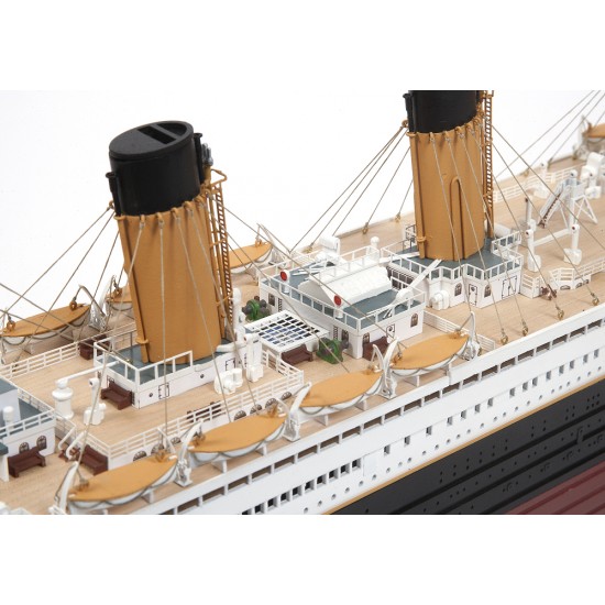 14009 RMS Titanic