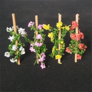 N Gauge Climbing Roses 00923 (8)