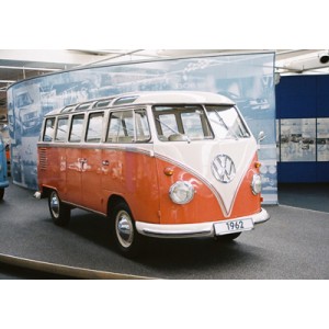 Revell 07399 VW Camper T1 Samba Bus 1:24