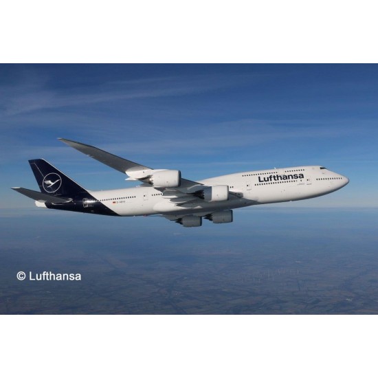Revell 03891 Boeing 747-8 Lufthansa