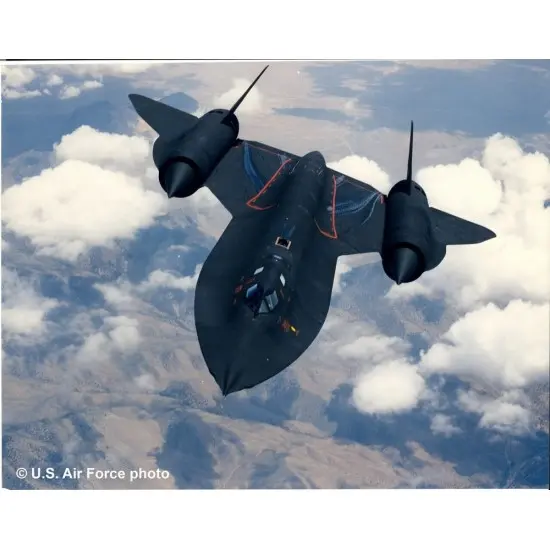 Maqueta Revell LOCKHEED SR-71 BLACKBIRD con 1001hobbies (Ref.04967)